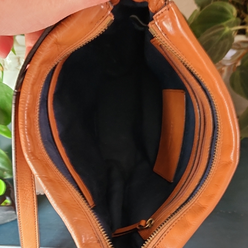LOW START Cole Haan Saddle Crossbody Bag in Tan Brown with Tassel - Picture 11 of 15